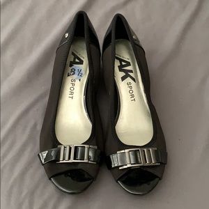 Anne Klein open toed shoes